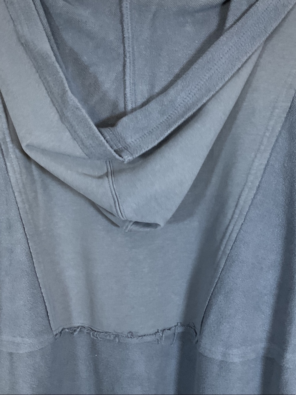 AEMI+CO Dusty Blue Oversized Hooded Mixed Media Raw Edge Curved Hem Pullover Lg - Picture 11 of 11
